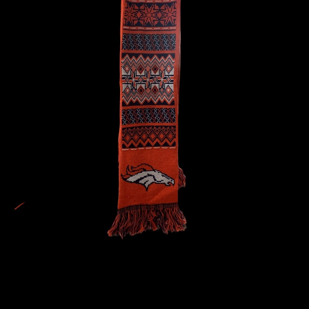 Scarf - Picture 5 of 5